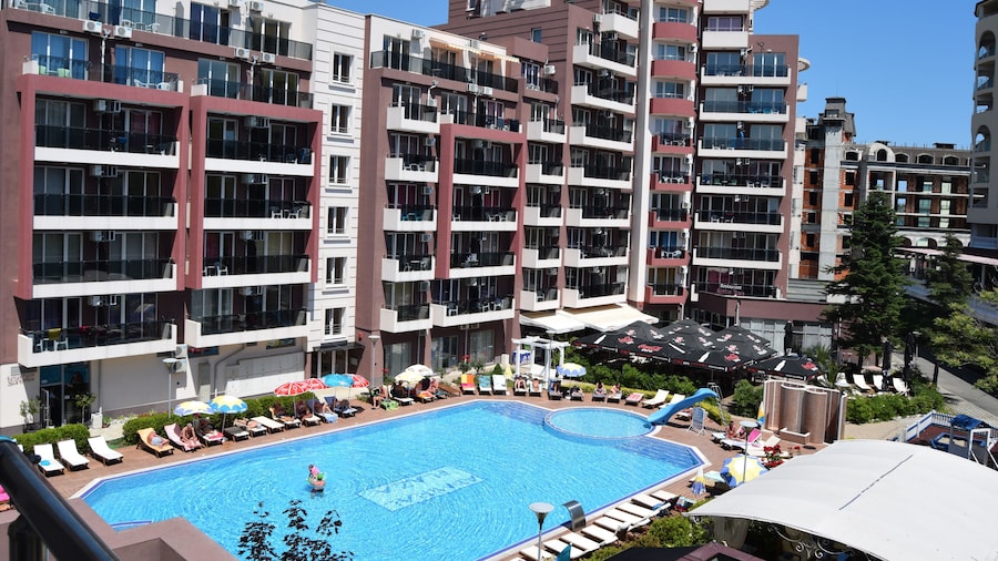 Admiral Plaza Apartments