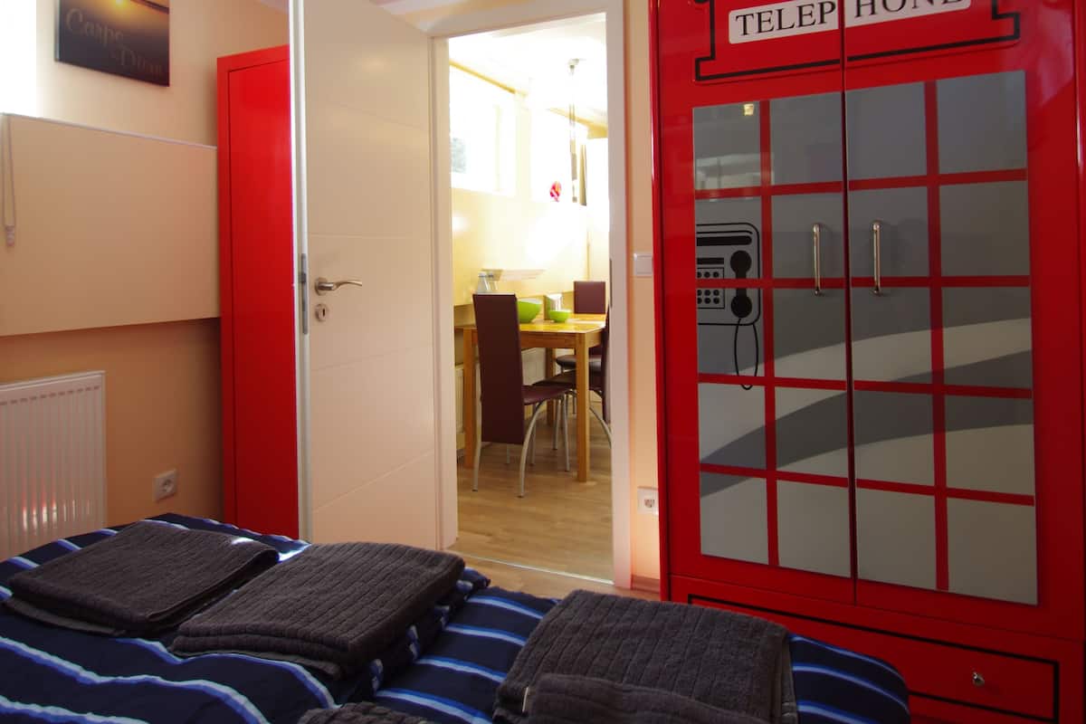 Mobile Home Lorenzo (additional final cleaning fee 80 EUR to be paid at the property)