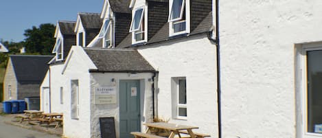 Entrée de l’hébergement