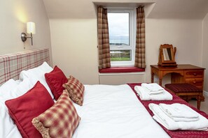 Superior Room, 1 Double or 2 Single Beds, Ensuite, Sea View