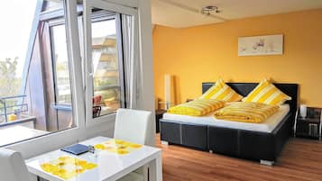Apartemen, 1 kamar tidur, Bebas Asap Rokok, teras | 1 kamar tidur, seprai premium, setrika/meja setrika, dan Wi-Fi gratis