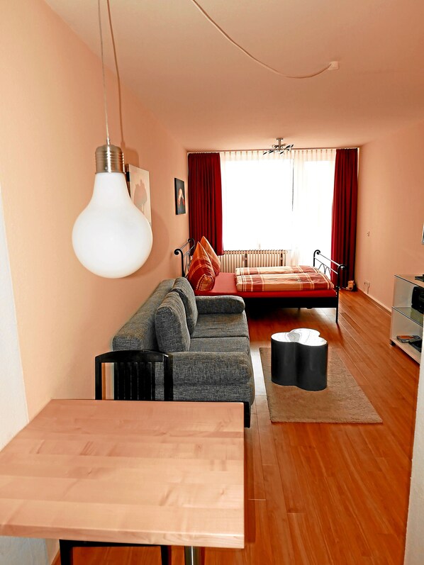 Apartment, 1 Schlafzimmer, Nichtraucher, Kochnische | 1 Schlafzimmer, Verdunkelungsvorhänge, Bügeleisen/Bügelbrett