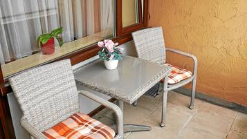 Apartemen, 1 kamar tidur, Bebas Asap Rokok, dapur kecil | Balkon