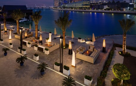 Beach Rotana Residences - Image 16