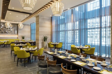 Beach Rotana Residences - Image 50