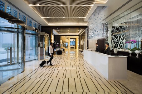 Beach Rotana Residences - Image 20