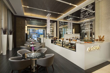Beach Rotana Residences - Image 49