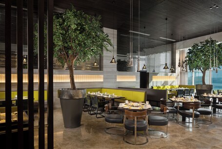 Beach Rotana Residences - Image 40
