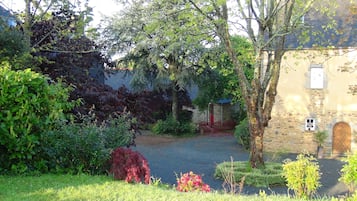 Deluxe Suite, Ensuite, Garden View (Suite Balnéo) | Garden