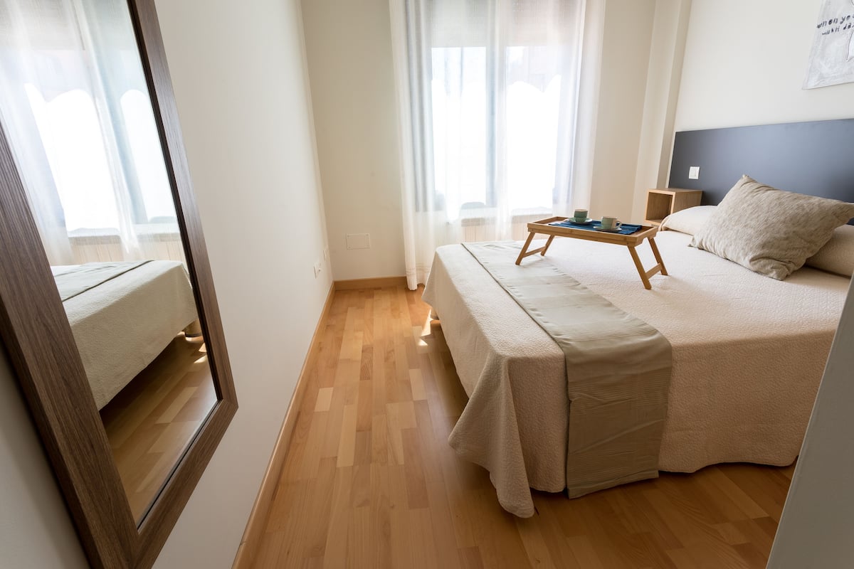 Soundproofing, free WiFi, bed sheets, wheelchair access