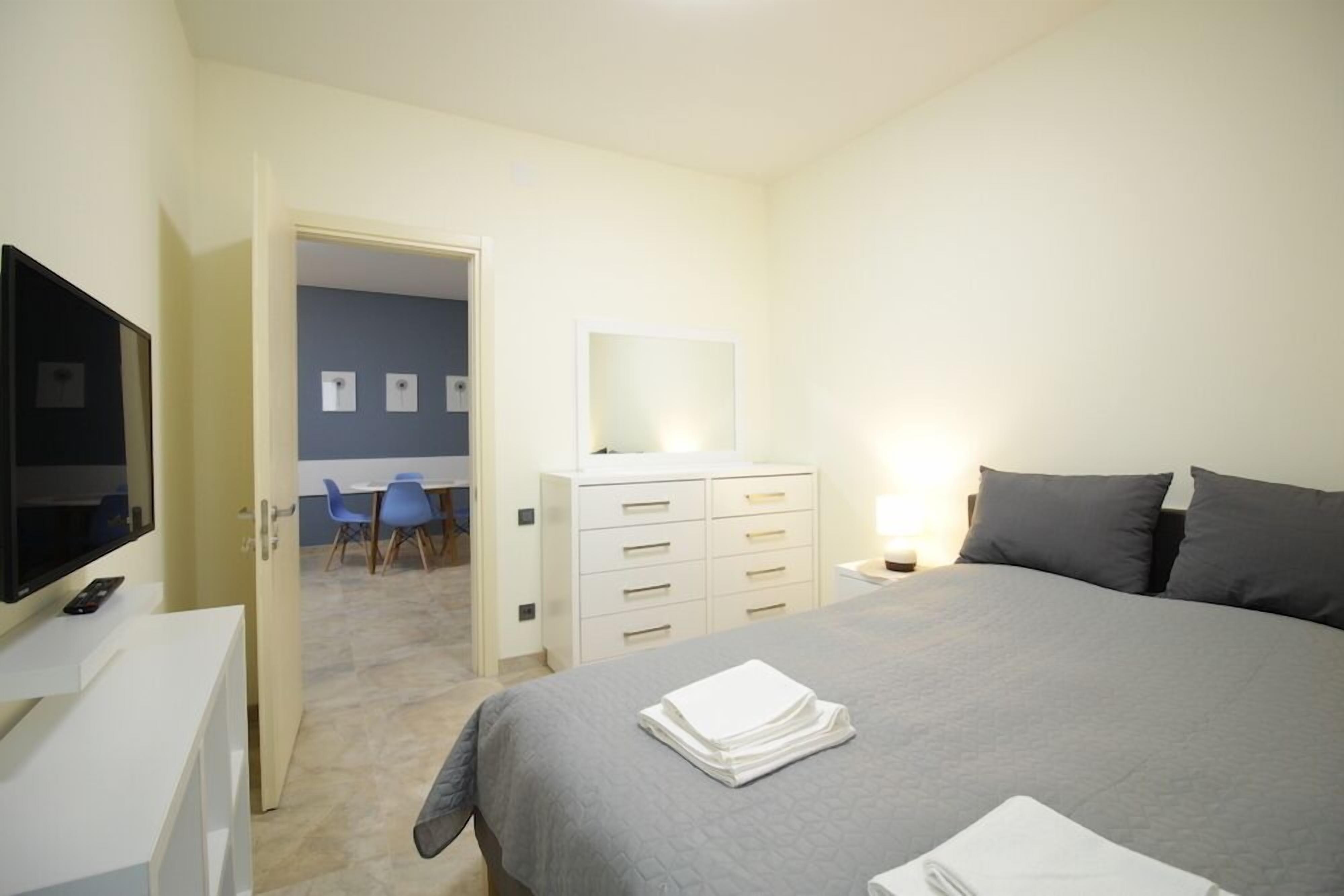 KNJZ Seaview Apartment