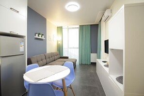 Apartment, 1 Bedroom | Living area | Flat-screen TV - KNJZ Seaview Apartment (Batumi)