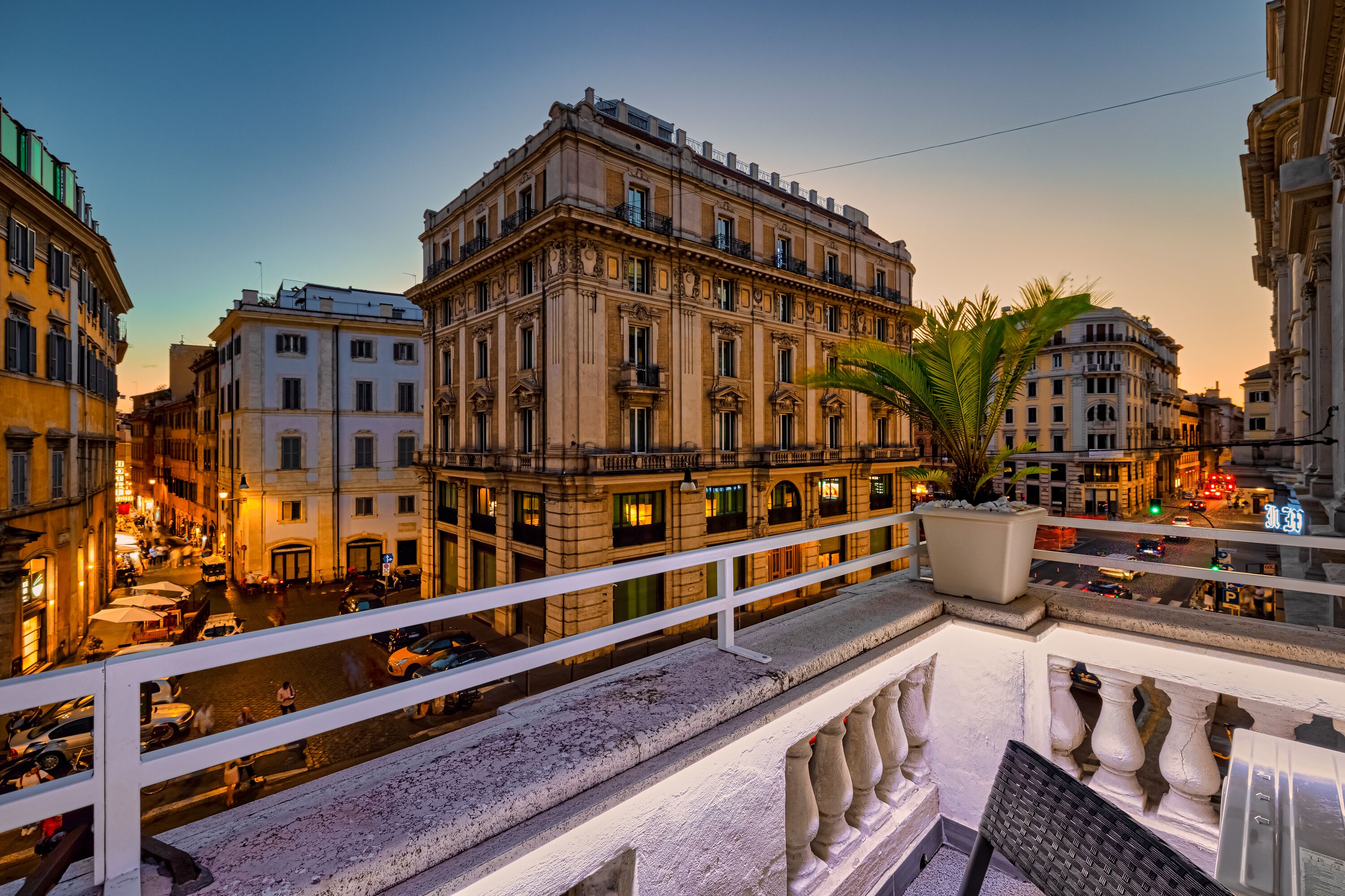 Executive Double Room, Balcony, City View | Egyptian cotton sheets, premium bedding, down comforters