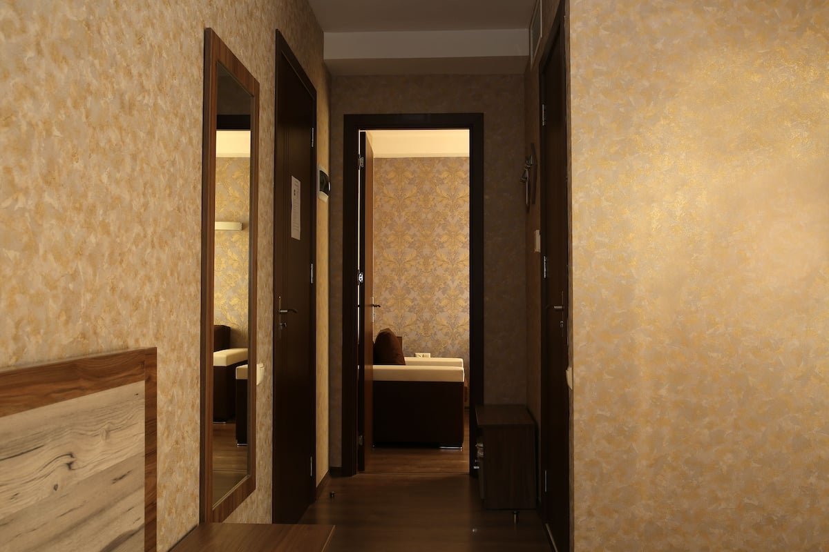 Suite, Terrace | Living area | LED TV