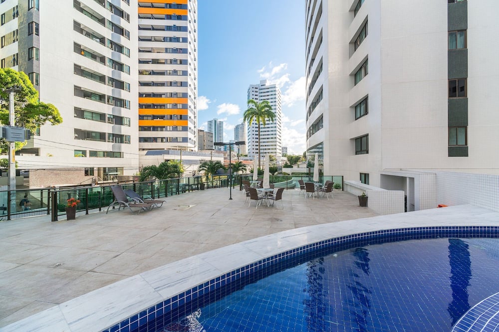 Excelente flat em Setúbal, Boa Viagem 1Q 3 pessoas. Conforto e ótima localização PM802 - Garapu