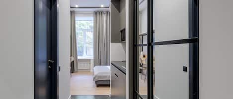 Chambre Double, 1 grand lit, non-fumeur, rĂ©frigĂ©rateur | Ăquipements de la chambre