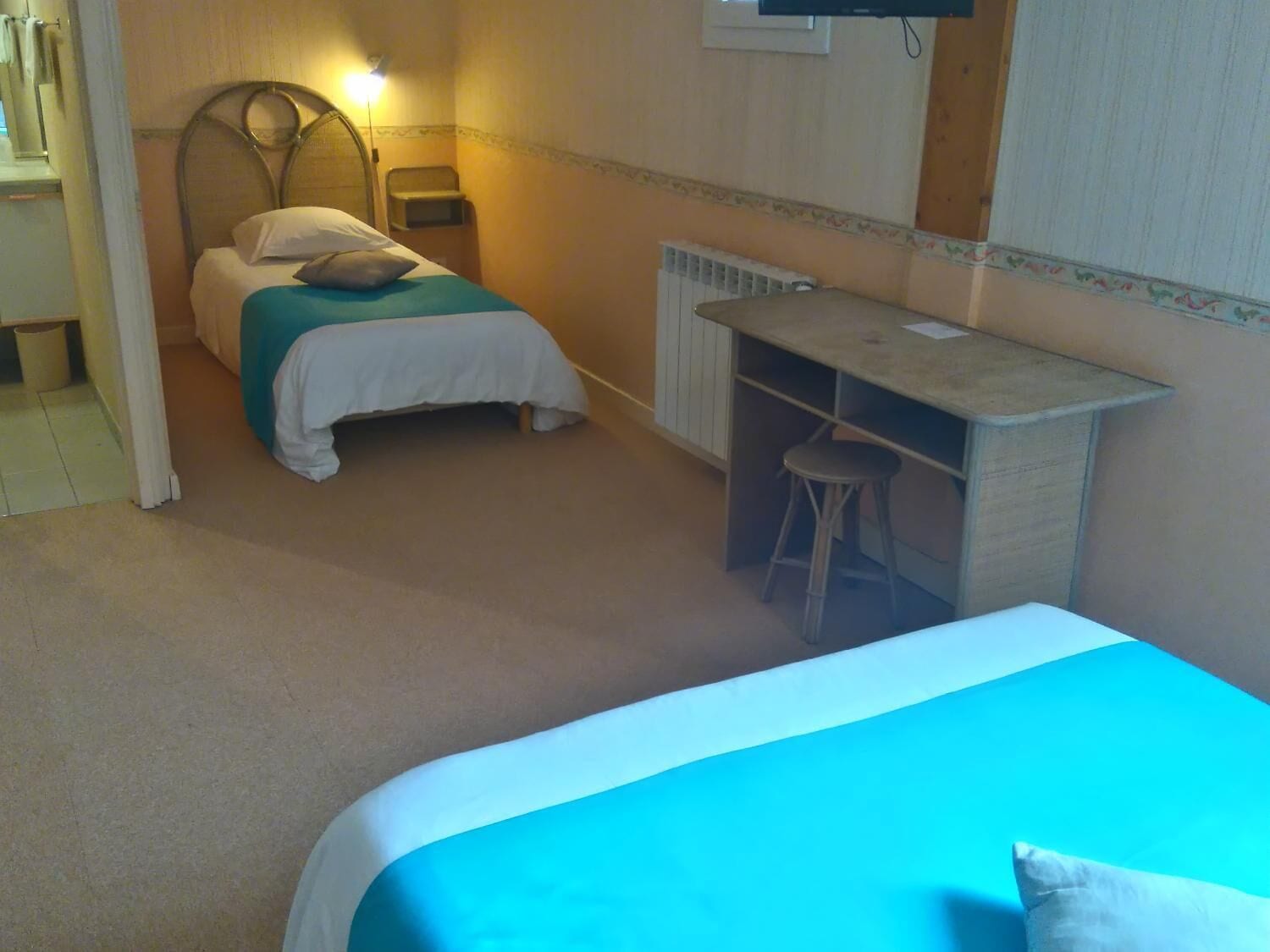 Photo - A La Porte Saint Jean