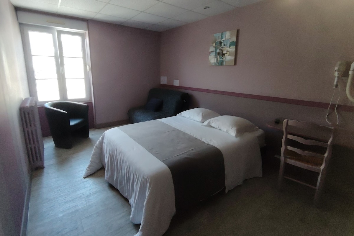 Classic Quadruple Room, 1 Double Bed with Sofa bed, Private Bathroom | Premium bedding, individually decorated, individually furnished, desk