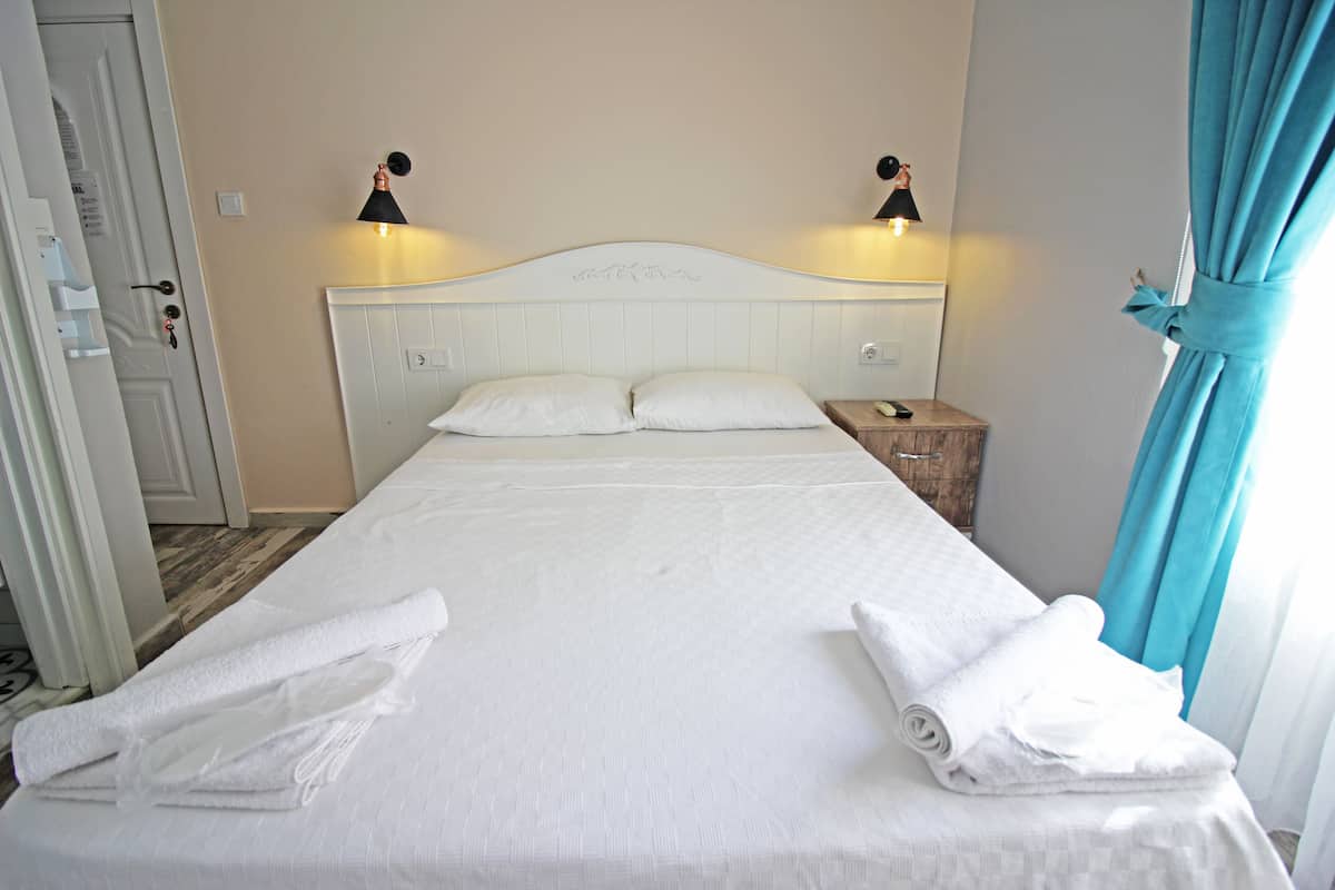 Ropa de cama de alta calidad, wifi gratis y ropa de cama