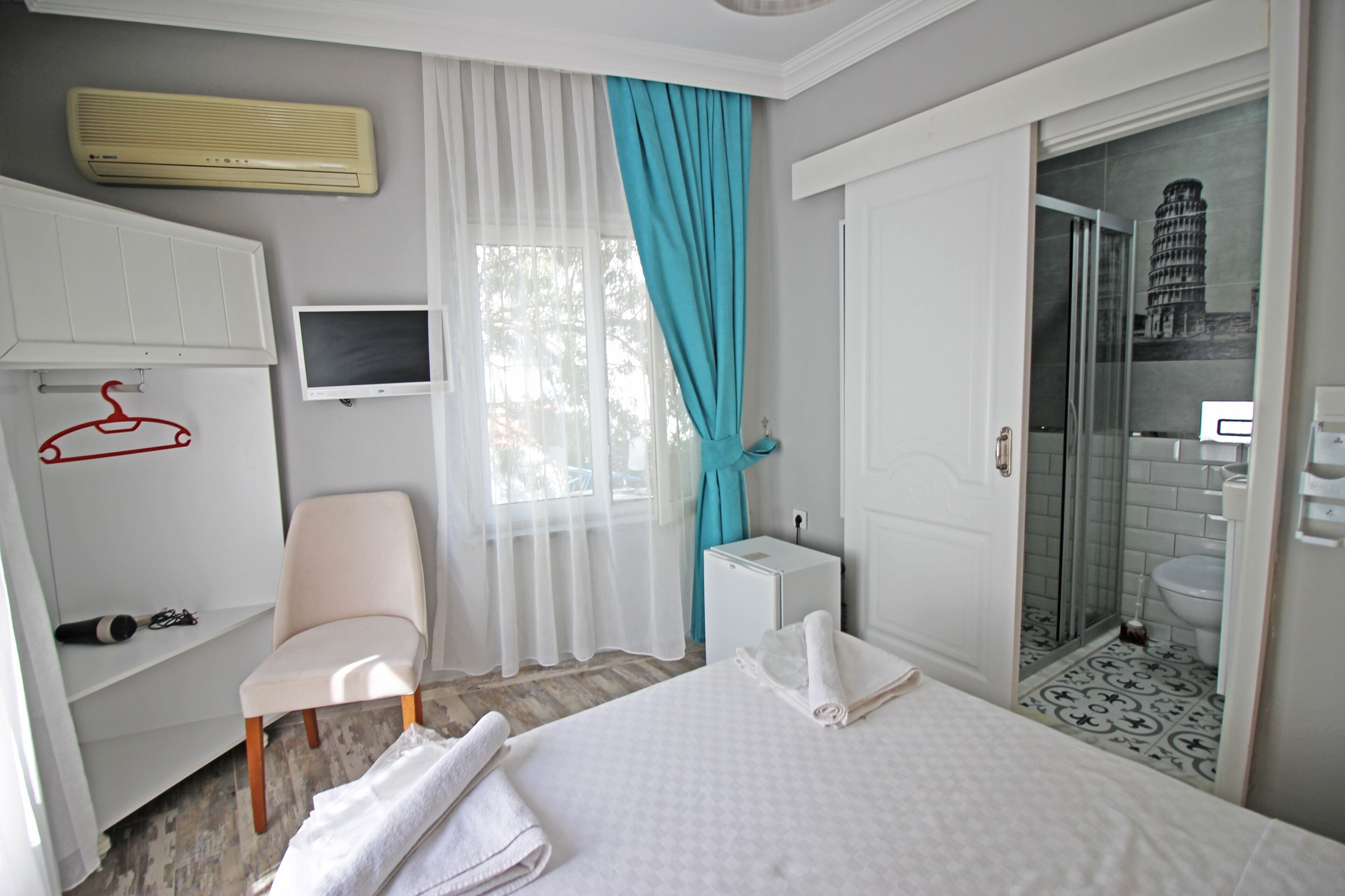 Premium bedding, free WiFi, bed sheets
