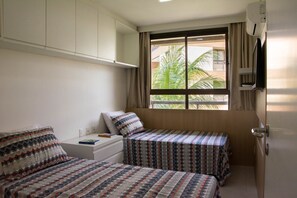 3 bedrooms, desk, blackout curtains, iron/ironing board