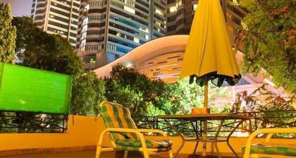 Livin Hub Guest House