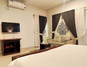 3 phòng ngủ, minibar, bàn, bàn ủi/dụng cụ ủi quần áo