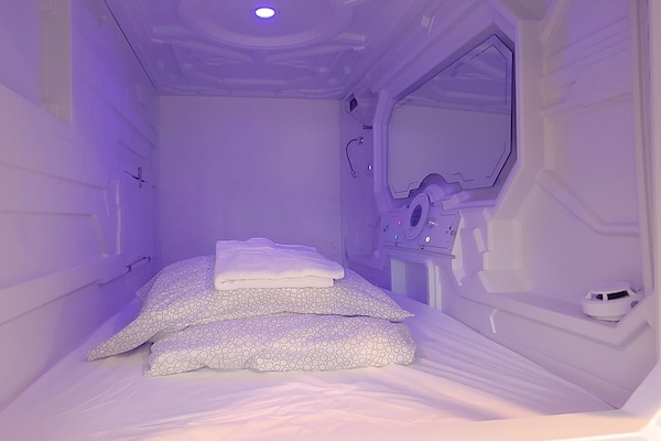 防过敏的被褥、羽绒被、记忆海绵床垫、特色装修