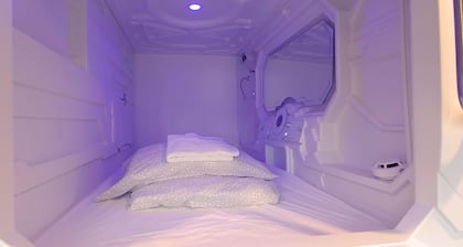 U Street Capsule Hostel