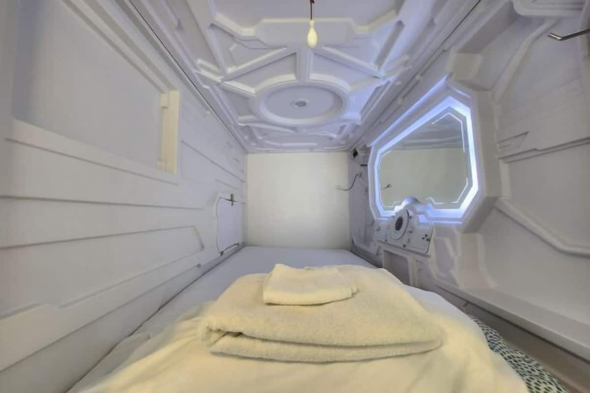 Allergikerbettwaren, Daunenbettdecken, Betten mit Memory-Foam-Matratzen