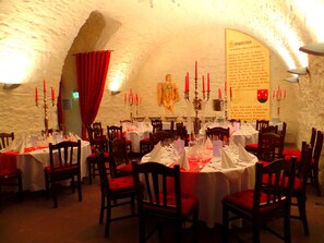 Indoor wedding - Schloss Geisa (Geisa)