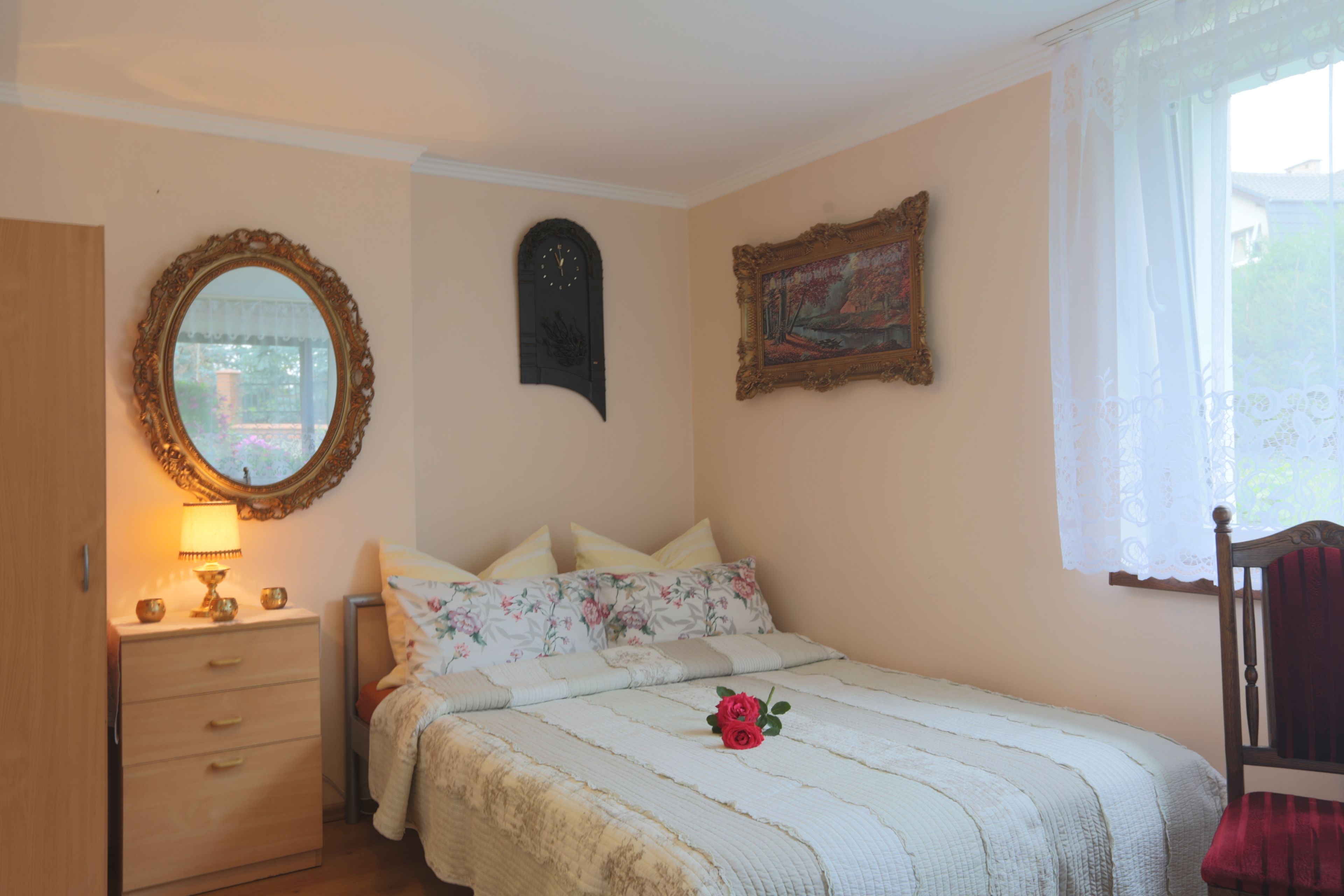 Deluxe Double Room, 1 Queen Bed, Kitchenette, Garden View (Pokoj nr 2) | Premium bedding, desk, free WiFi, bed sheets