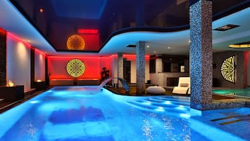 3 indoor pools, open 9:00 AM to 9:00 PM, sun loungers