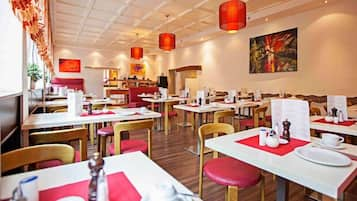 Daily buffet breakfast (EUR 8 per person)