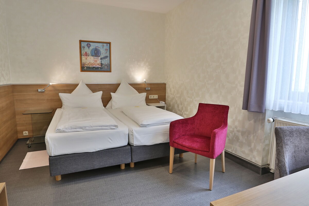 Minibar, desk, rollaway beds (surcharge), WiFi (free)