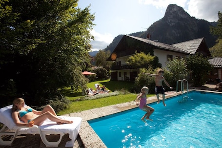 Outdoor pool. DAS Posch Hotel