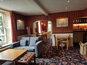 Bar (on property) - Park Hill Hotel (Lowestoft)