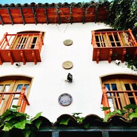 Fachada de la propiedad