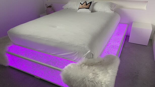 Double Room (7) | Peti besi dalam bilik, meja, kalis bunyi, Wi-fi percuma 