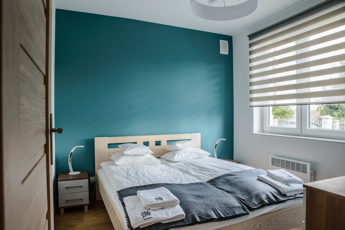 2 Schlafzimmer, Bügeleisen/Bügelbrett, Zustellbetten, kostenloses WLAN