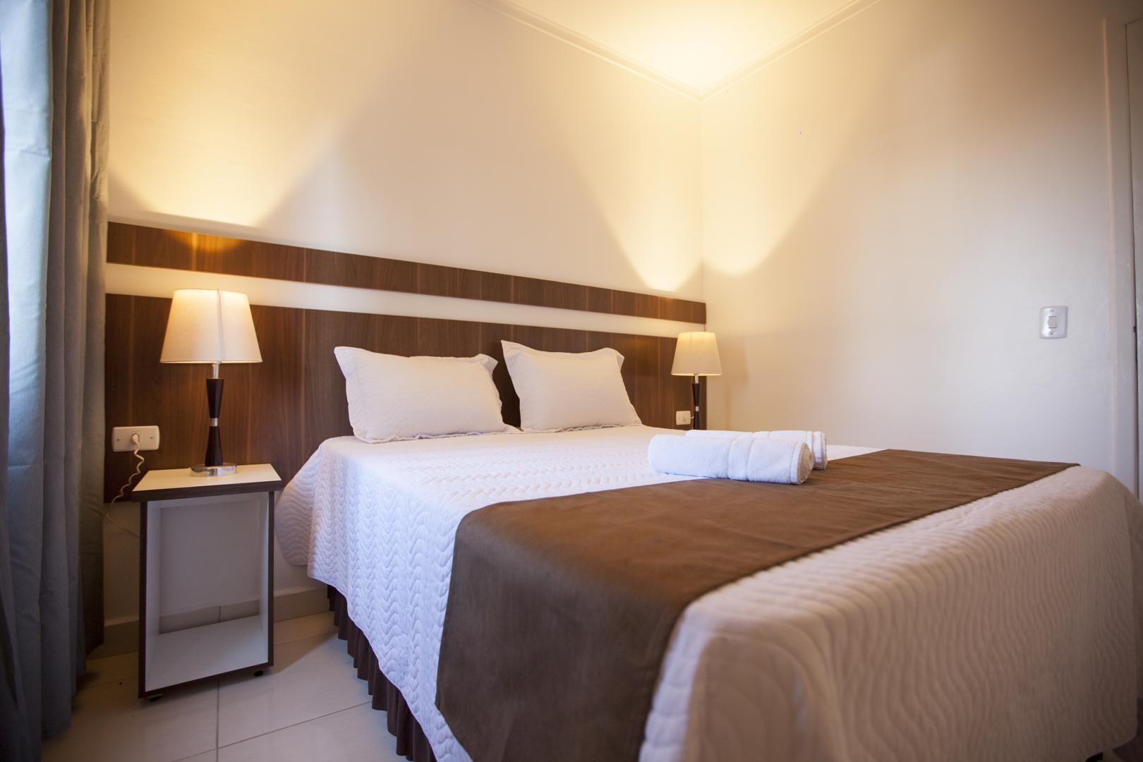 traditional double or twin room | minibar, individually furnished, desk, laptop workspace