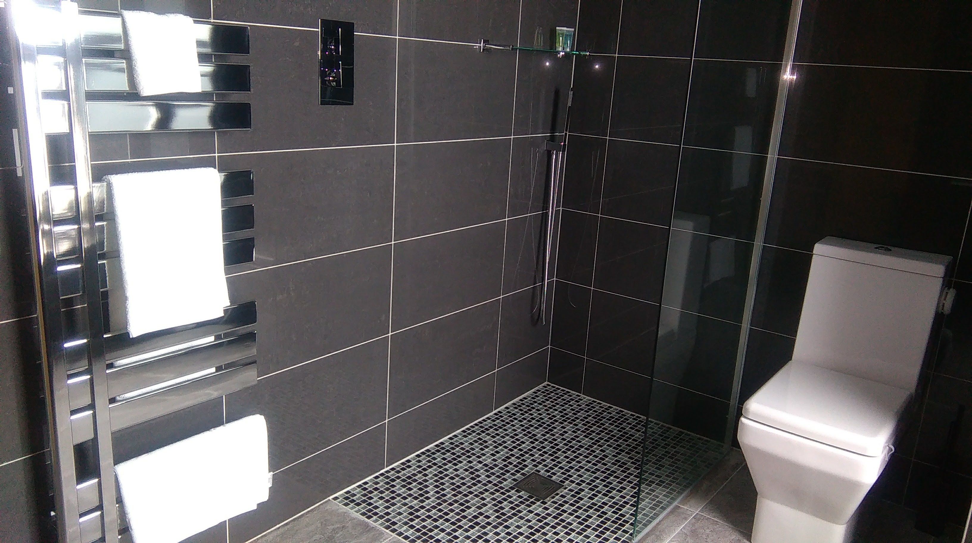Premium Apartment, 1 Double Bed with Sofa bed | Bathroom | Free toiletries, hair dryer, towels, soap