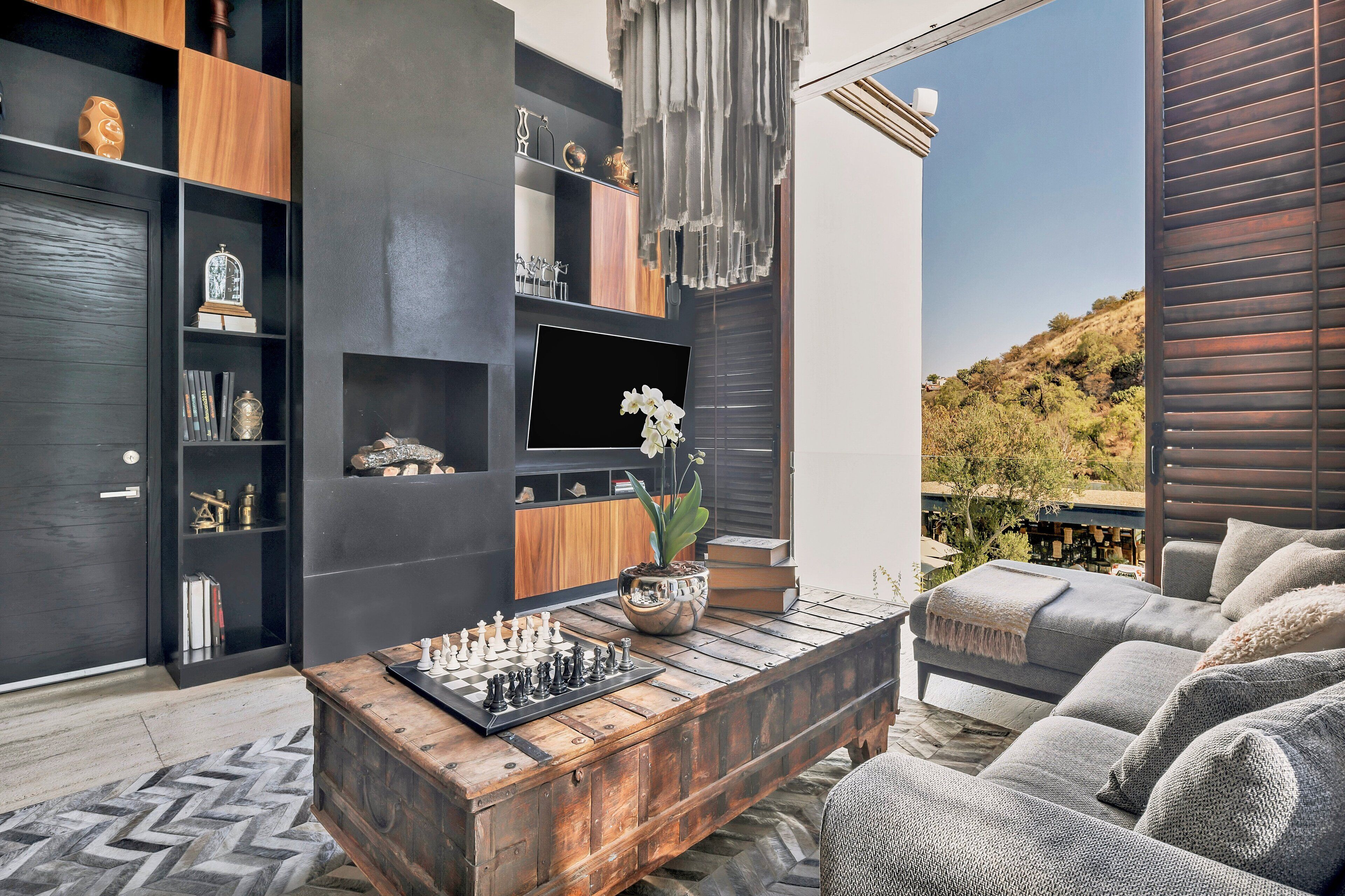 TV connectée de 58 pouces avec chaînes par satellite, télévision