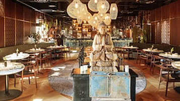 3 restaurants, breakfast, lunch, dinner served; Asian cuisine