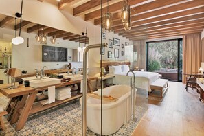 Suite, 1 kingsize bed (Serenity Suite, Plunge Pool) | Lakens van Egyptisch katoen, luxe beddengoed, donsdekens