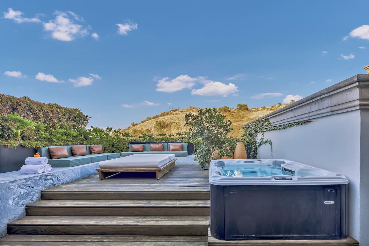 Suíte, 1 cama King, banheira de imersão (Aqua Suite, Private Terrace) | Terraço/pátio