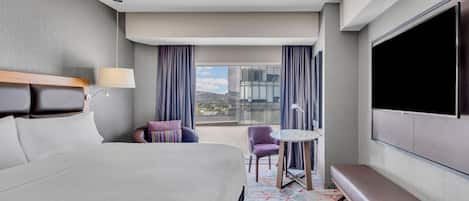Deluxe Room, 1 King Bed