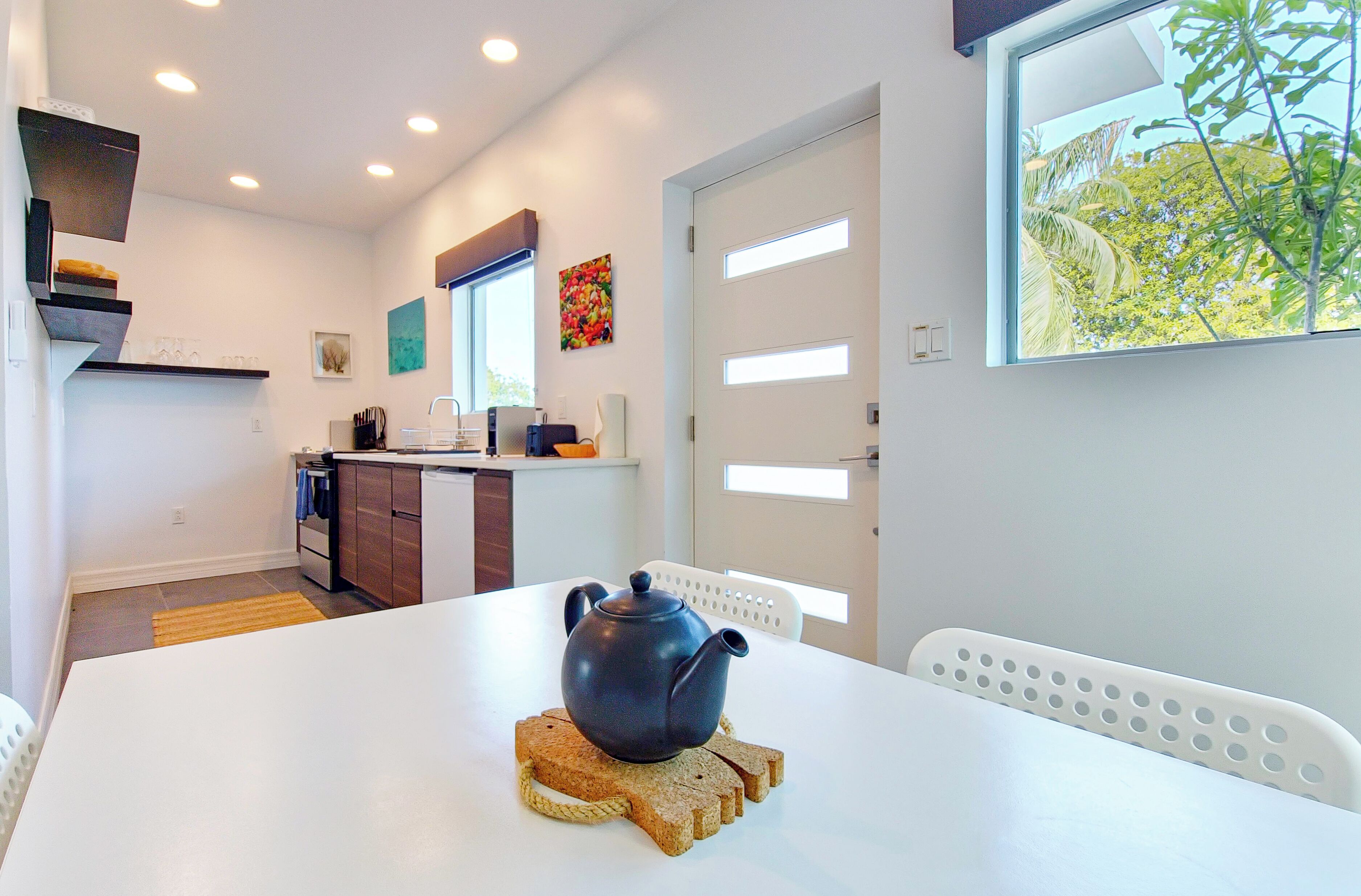 basic room, multiple beds, non smoking, beach view | private kitchenette