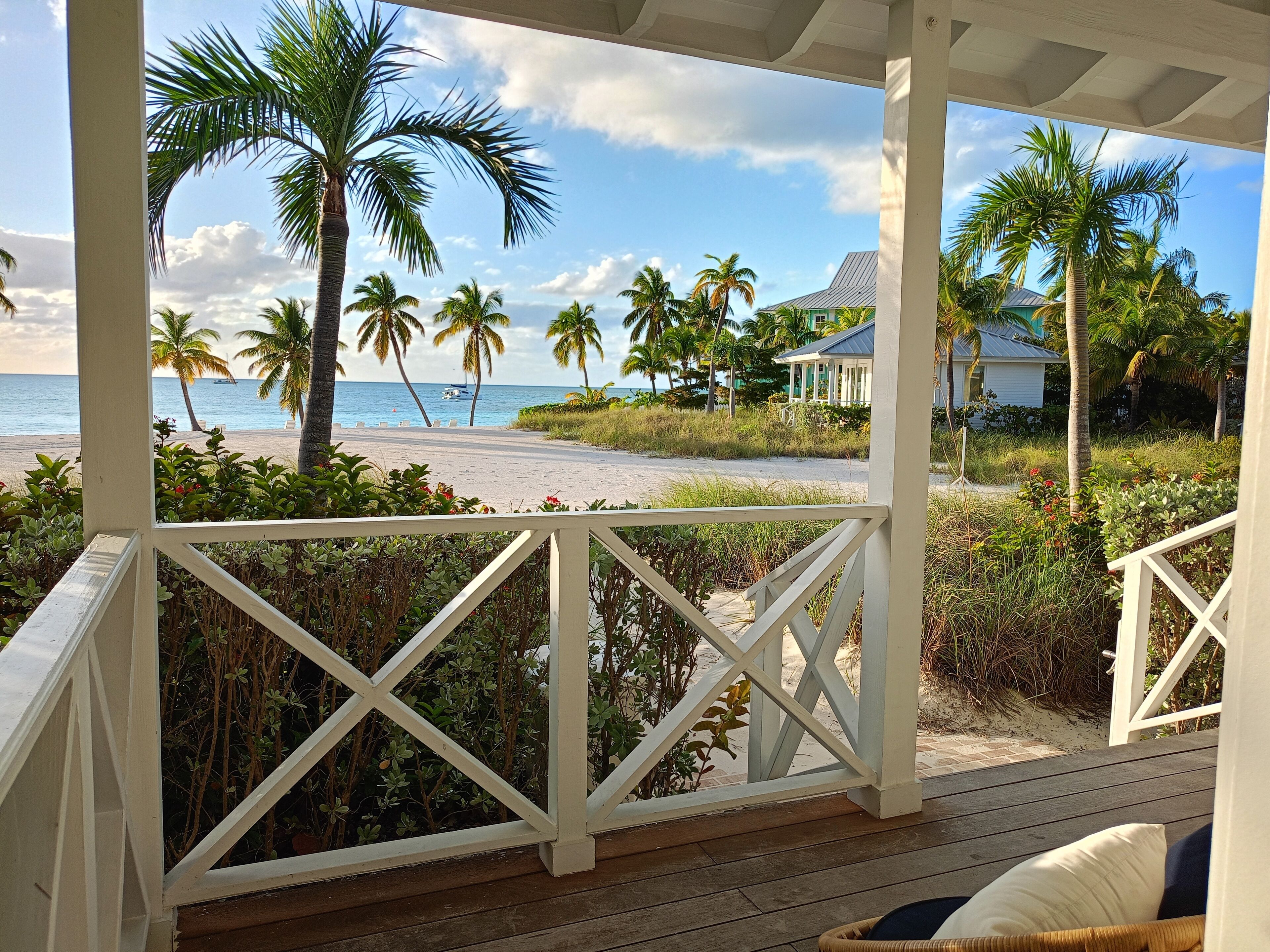 bungalow, 1 king bed, ocean view | terrace/patio