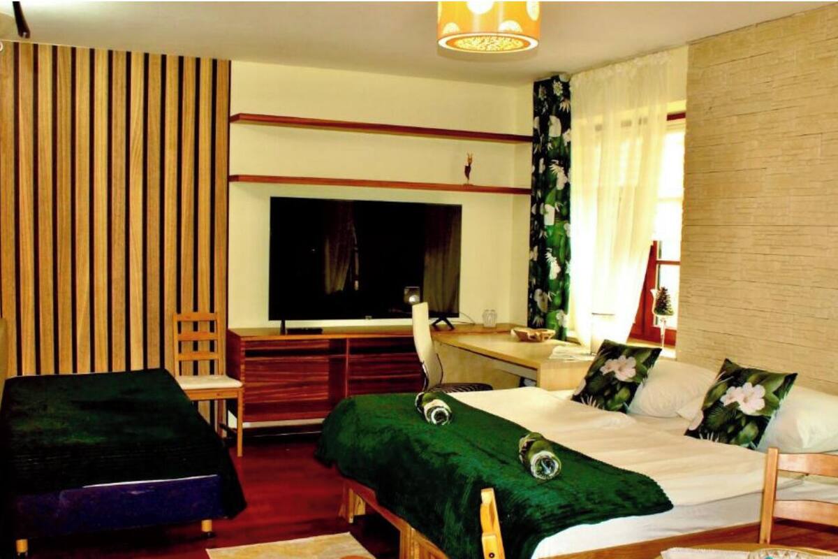 Appartement Standard | Fer et planche à repasser, accès au Wi-Fi (inclus), literie fournie